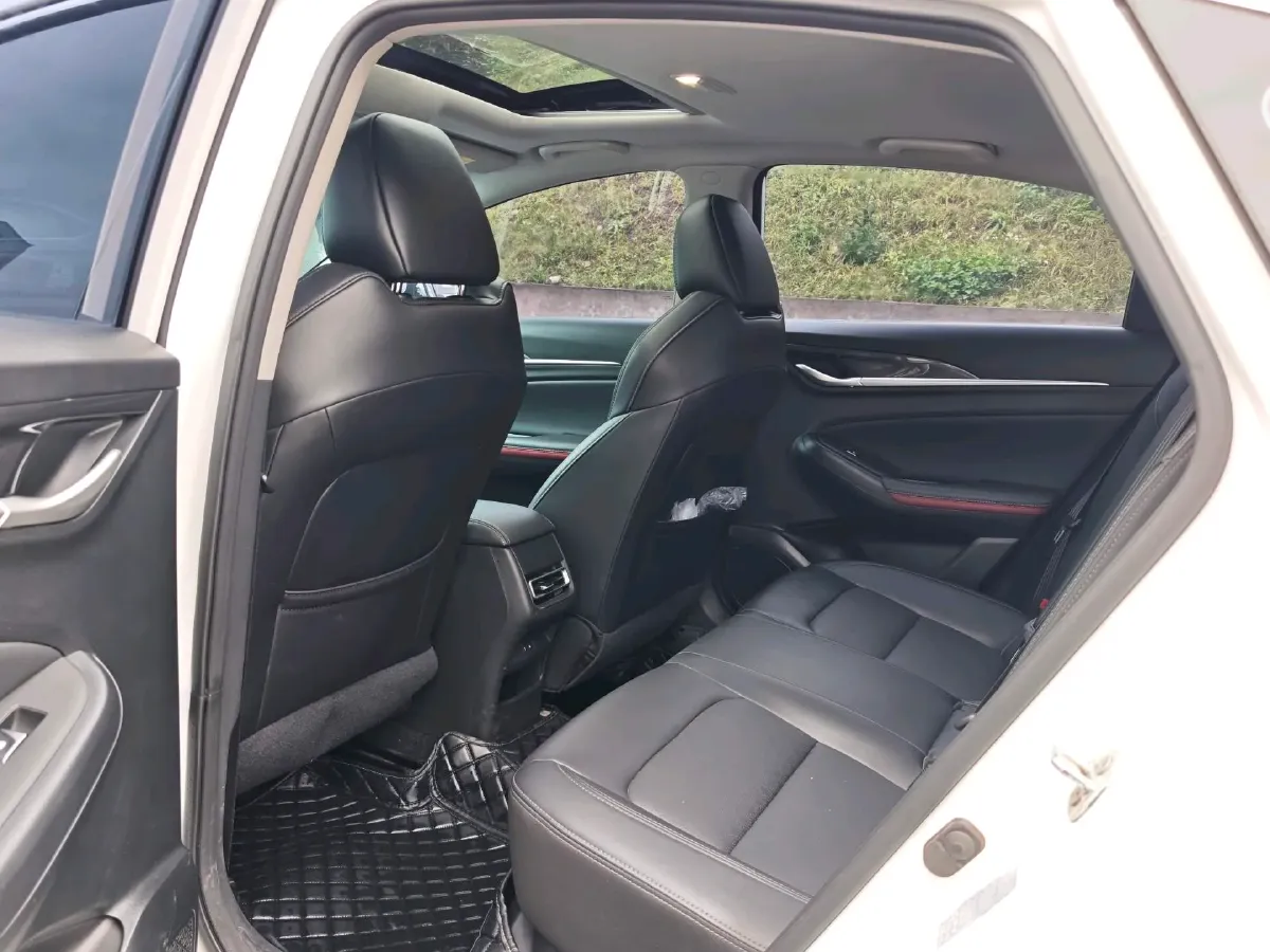 2021 ChangAn Eado 1.4T 160HP L4 7DCT,autocango,china used car exporter,china ev exporter,chinese used car exporter,chinese used ev exporter