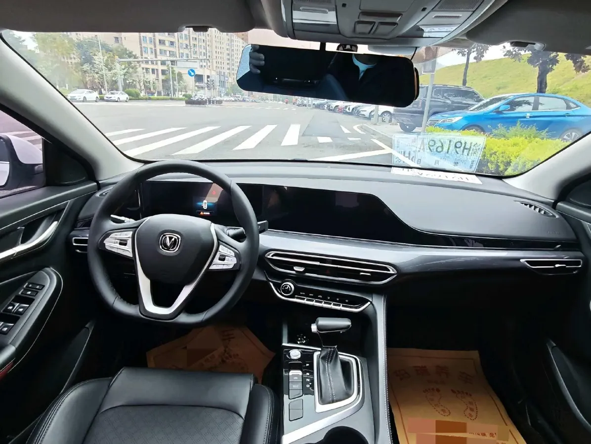 2021 ChangAn Eado 1.4T 160HP L4 7DCT,autocango,china used car exporter,china ev exporter,chinese used car exporter,chinese used ev exporter