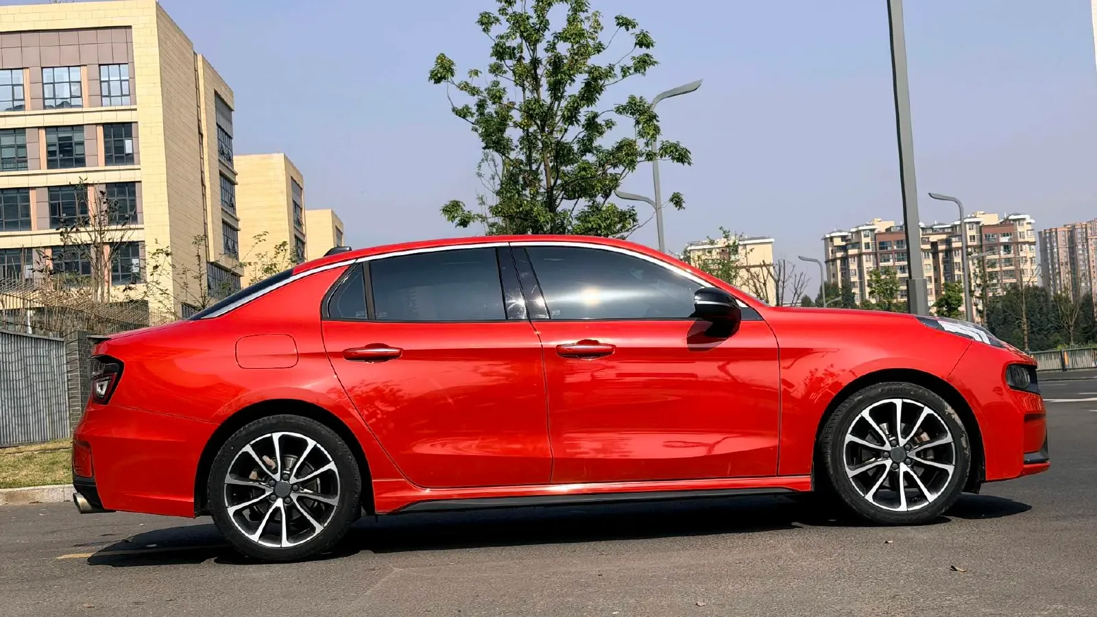 2019 Qoros 5 1.6T 197HP L4 7DCT,autocango,china used car exporter,china ev exporter,chinese used car exporter,chinese used ev exporter