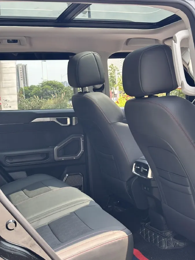 2023 Jetour Traveller 1.5T 184HP L4 7DCT,autocango,china used car exporter,china ev exporter,chinese used car exporter,chinese used ev exporter