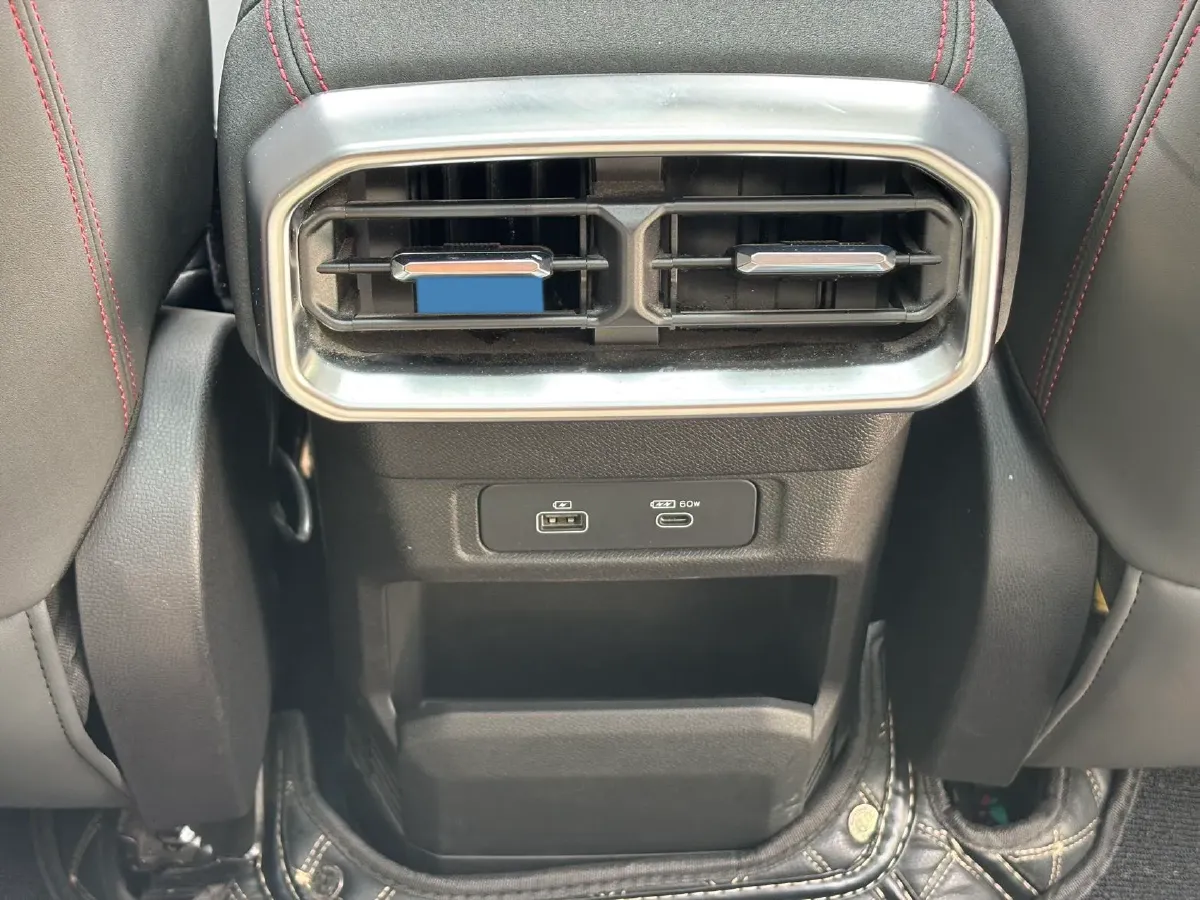 2023 Jetour Traveller 1.5T 184HP L4 7DCT,autocango,china used car exporter,china ev exporter,chinese used car exporter,chinese used ev exporter