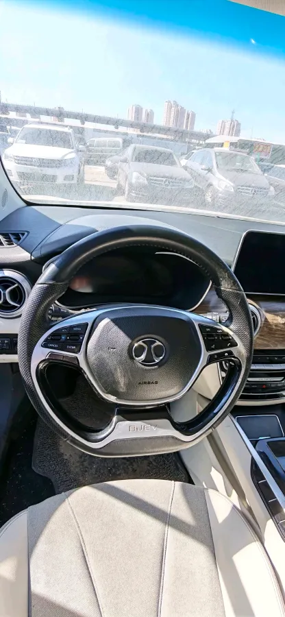 2018 BeiJing Auto EU5 BEV 53.66KWH,autocango,china used car exporter,china ev exporter,chinese used car exporter,chinese used ev exporter