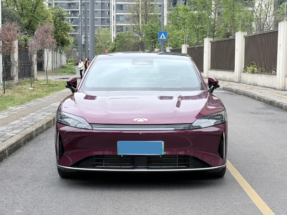 2025 Fulwin FulwinA9L 1.5T 156HP L4 1DHT PHEV,autocango,china used car exporter,china ev exporter,chinese used car exporter,chinese used ev exporter