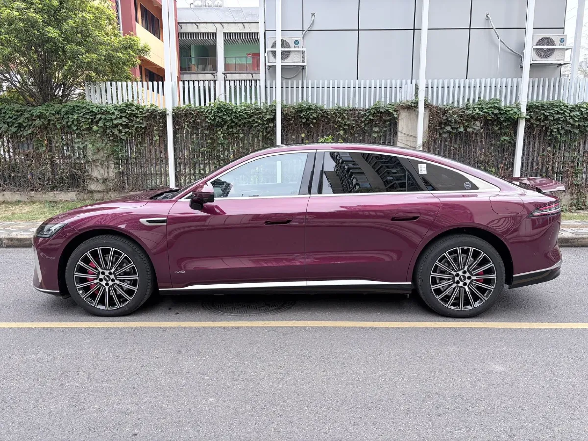 2025 Fulwin FulwinA9L 1.5T 156HP L4 1DHT PHEV,autocango,china used car exporter,china ev exporter,chinese used car exporter,chinese used ev exporter