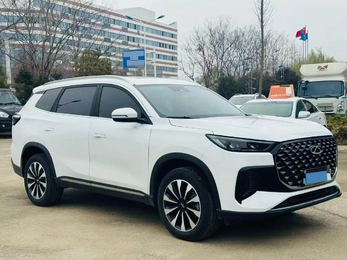 2025 Chery Tiggo 8 Plus 1.6T 197HP L4 7DCT,autocango,china used car exporter,china ev exporter,chinese used car exporter,chinese used ev exporter