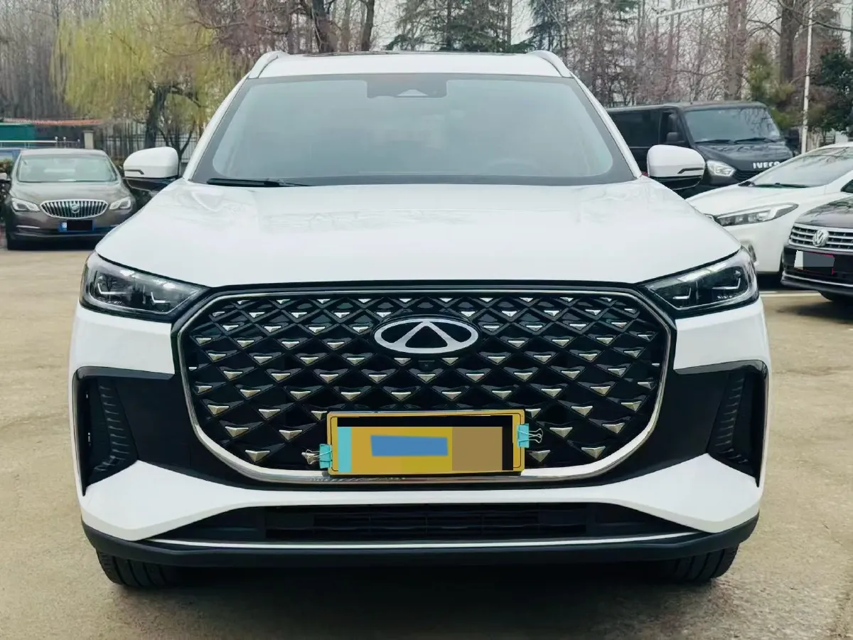 2025 Chery Tiggo 8 Plus 1.6T 197HP L4 7DCT,autocango,china used car exporter,china ev exporter,chinese used car exporter,chinese used ev exporter