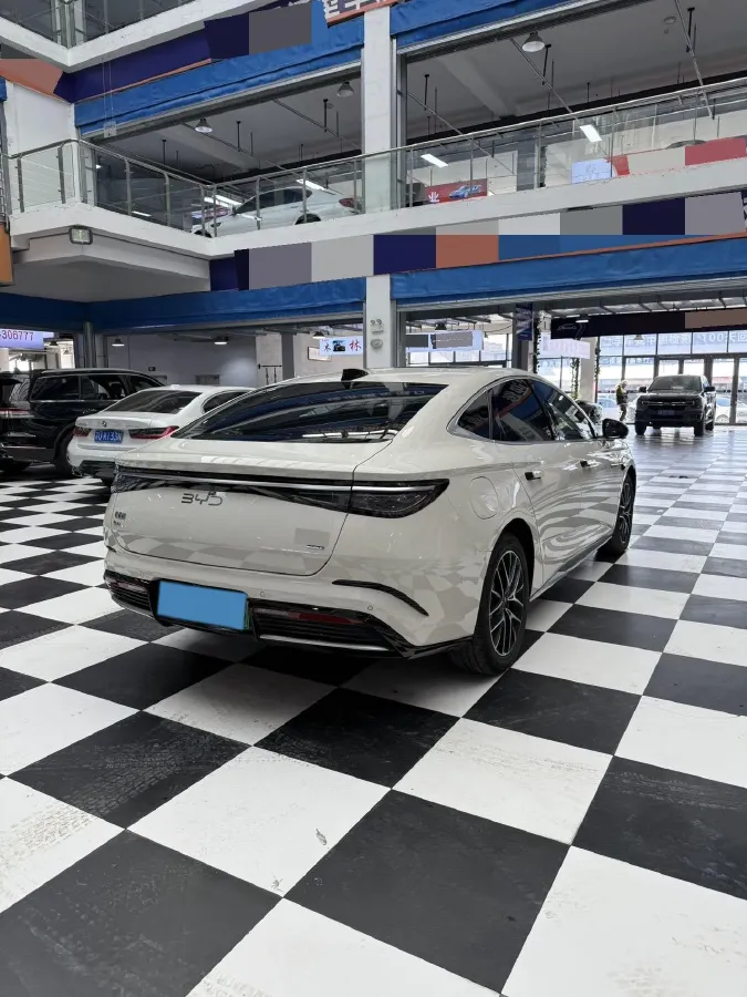 2025 BYD Seal07 DM-i 1.5L 101HP L4 E-CVT PHEV 17.6KWH,autocango,china used car exporter,china ev exporter,chinese used car exporter,chinese used ev exporter