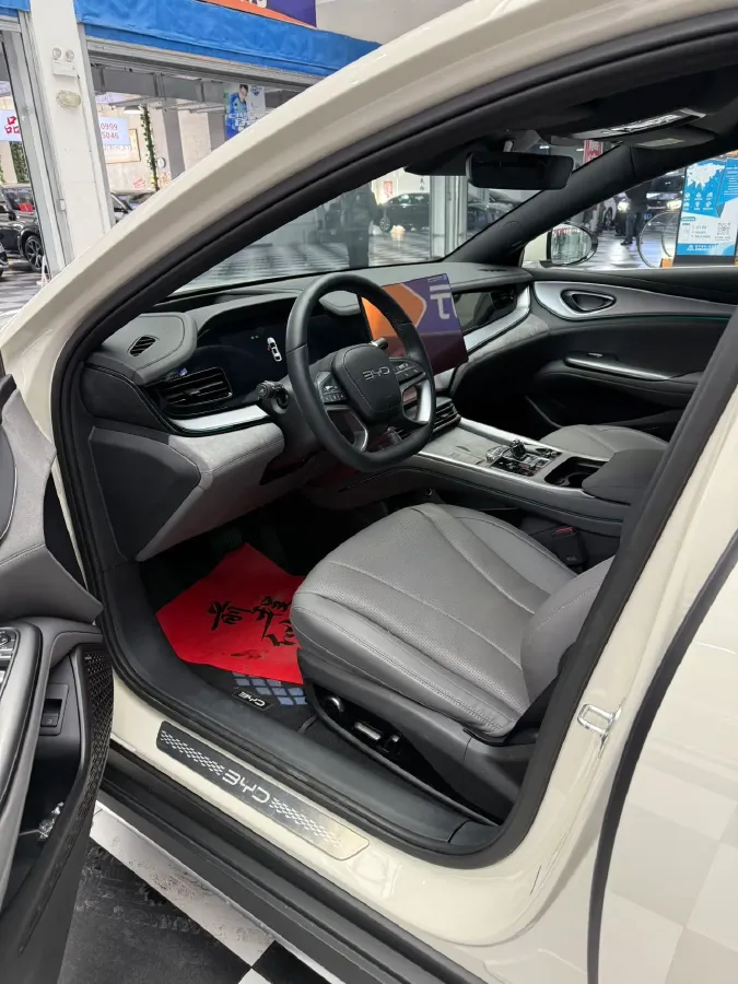 2025 BYD Seal07 DM-i 1.5L 101HP L4 E-CVT PHEV 17.6KWH,autocango,china used car exporter,china ev exporter,chinese used car exporter,chinese used ev exporter