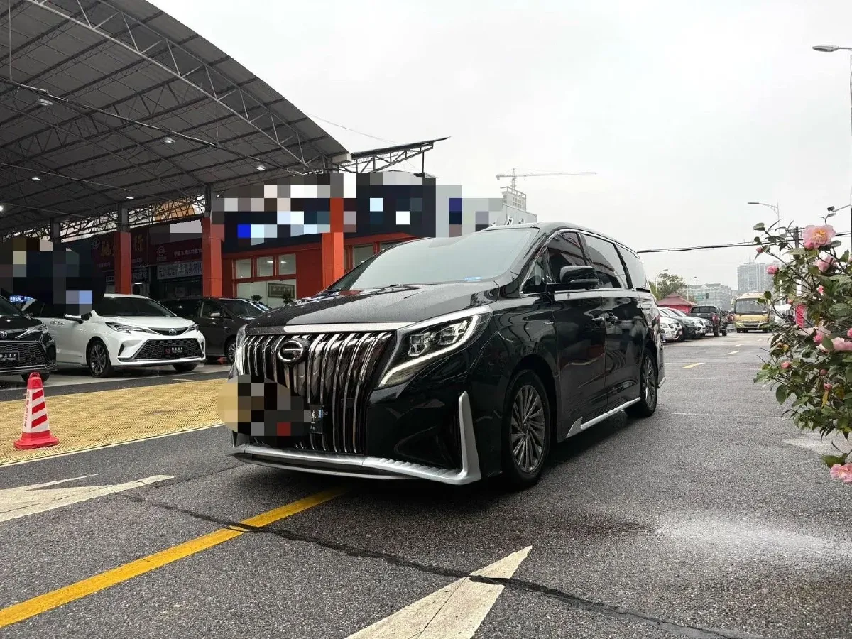 2021 GAC Trumpchi M8 2.0T 252HP L4 8AT,autocango,china used car exporter,china ev exporter,chinese used car exporter,chinese used ev exporter