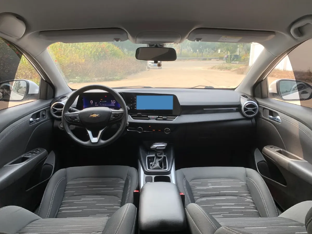 2023 Chevrolet Monza 1.5L 113HP L4 6DCT,autocango,china used car exporter,china ev exporter,chinese used car exporter,chinese used ev exporter