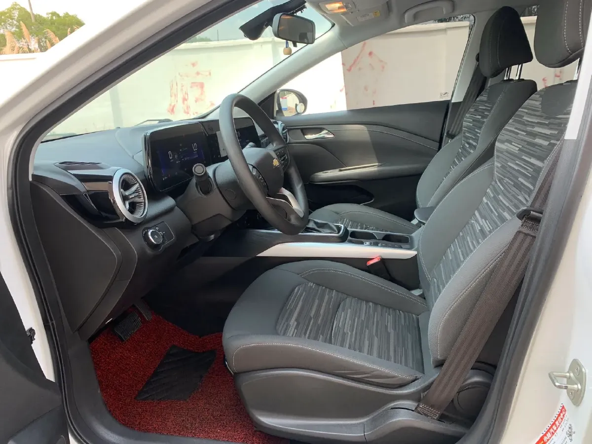 2023 Chevrolet Monza 1.5L 113HP L4 6DCT,autocango,china used car exporter,china ev exporter,chinese used car exporter,chinese used ev exporter