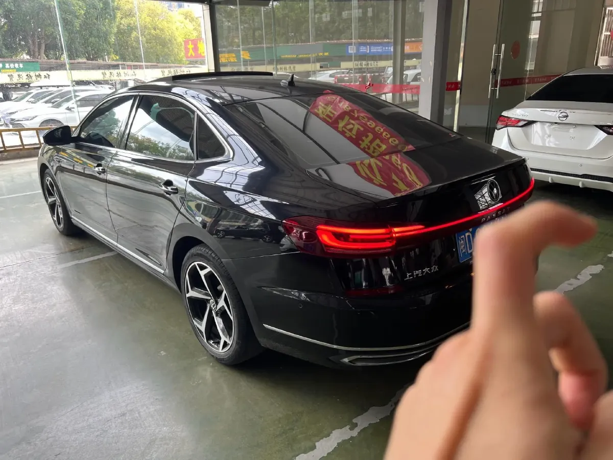 2022 Xpeng P7 BEV 60.2KWH,autocango,china used car exporter,china ev exporter,chinese used car exporter,chinese used ev exporter