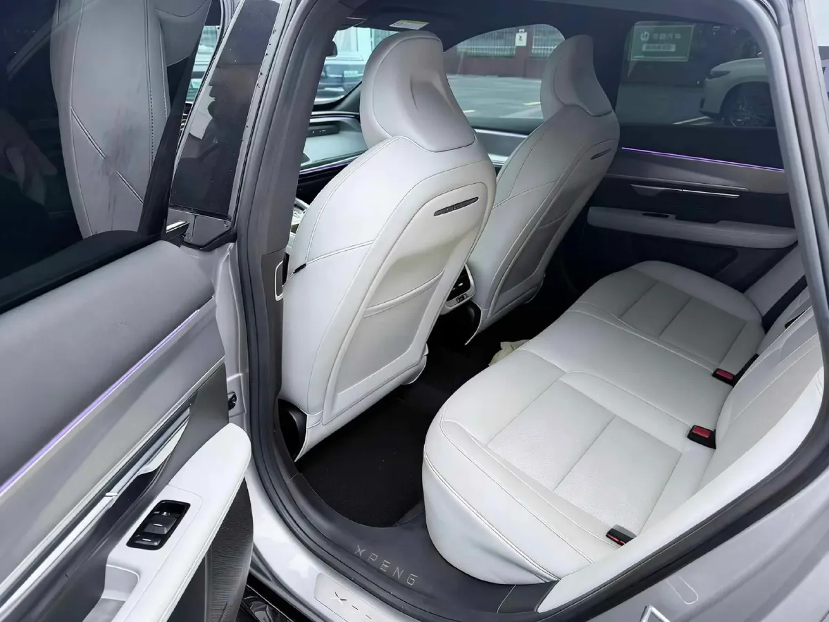 2024 Xpeng P7 BEV 64.4KWH,autocango,china used car exporter,china ev exporter,chinese used car exporter,chinese used ev exporter