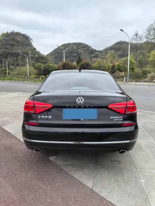 2017 Volkswagen Passat 1.8T 180HP L4 7DCT,autocango,china used car exporter,china ev exporter,chinese used car exporter,chinese used ev exporter