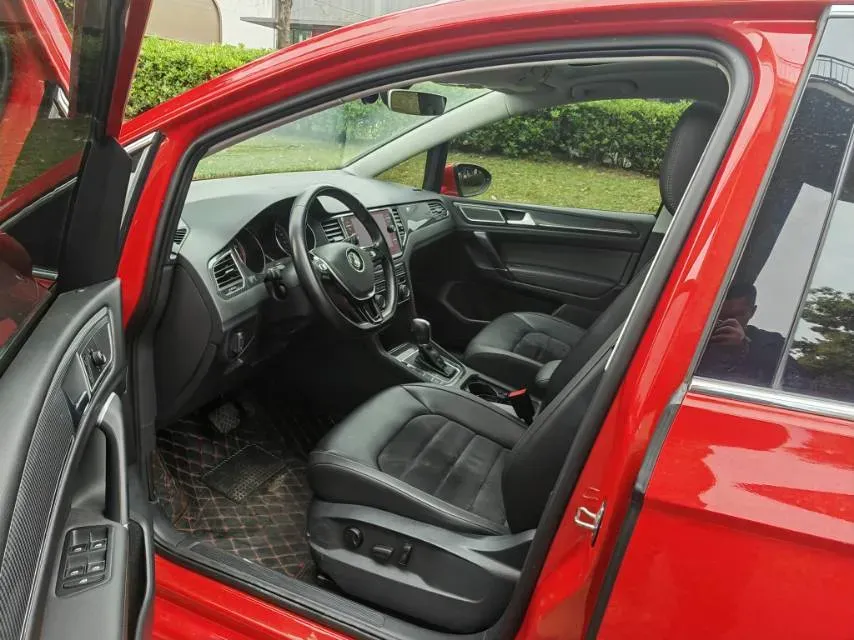 2018 Volkswagen Golf Sportsvan 1.4T 131HP L4 7DCT,autocango,china used car exporter,china ev exporter,chinese used car exporter,chinese used ev exporter