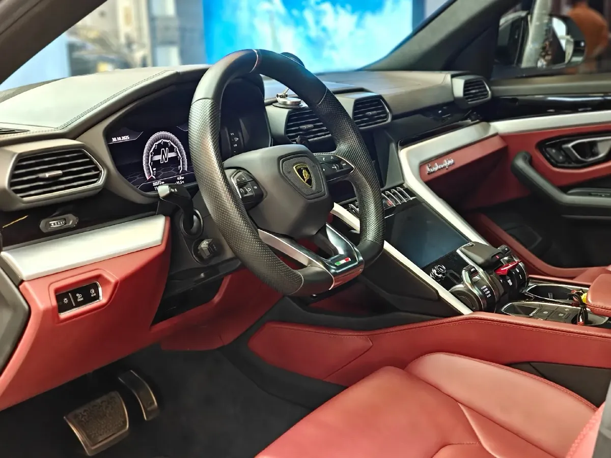 2018 Lamborghini Urus 4.0T 650HP V8 8AT,autocango,china used car exporter,china ev exporter,chinese used car exporter,chinese used ev exporter