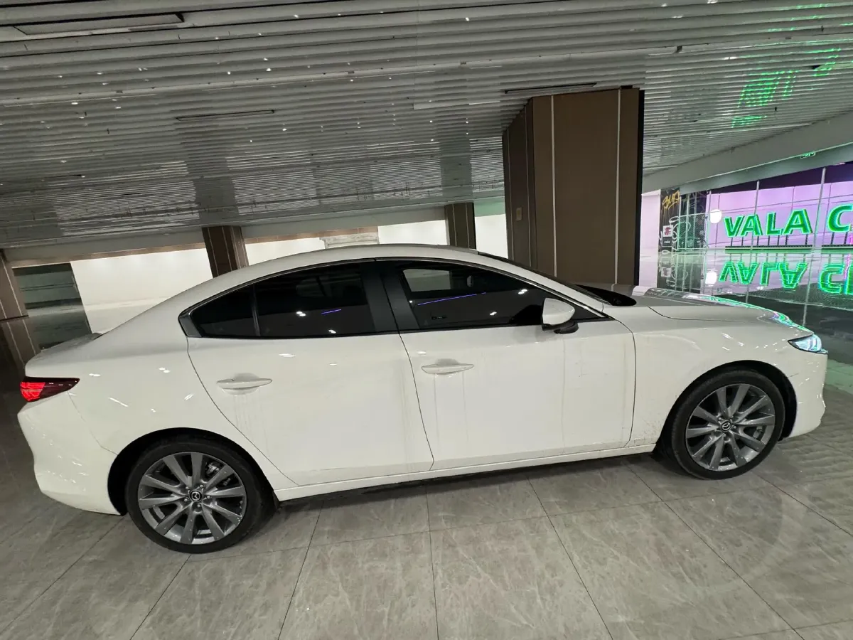 2025 Mazda 3 Axela 2.0L 158HP L4 6AT,autocango,china used car exporter,china ev exporter,chinese used car exporter,chinese used ev exporter