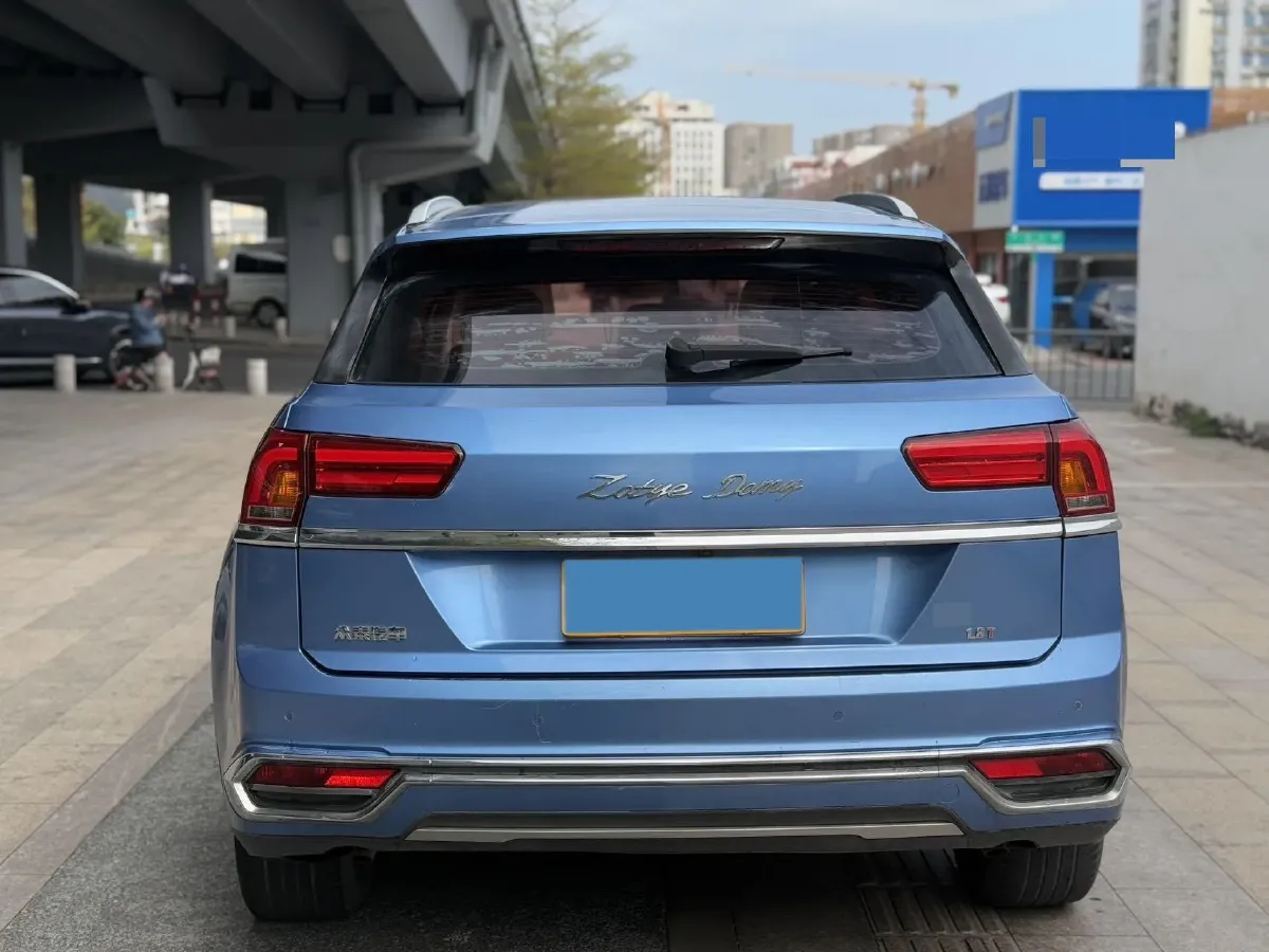 2017 Zotye Damy X7 1.8T 177HP L4 6DCT,autocango,china used car exporter,china ev exporter,chinese used car exporter,chinese used ev exporter