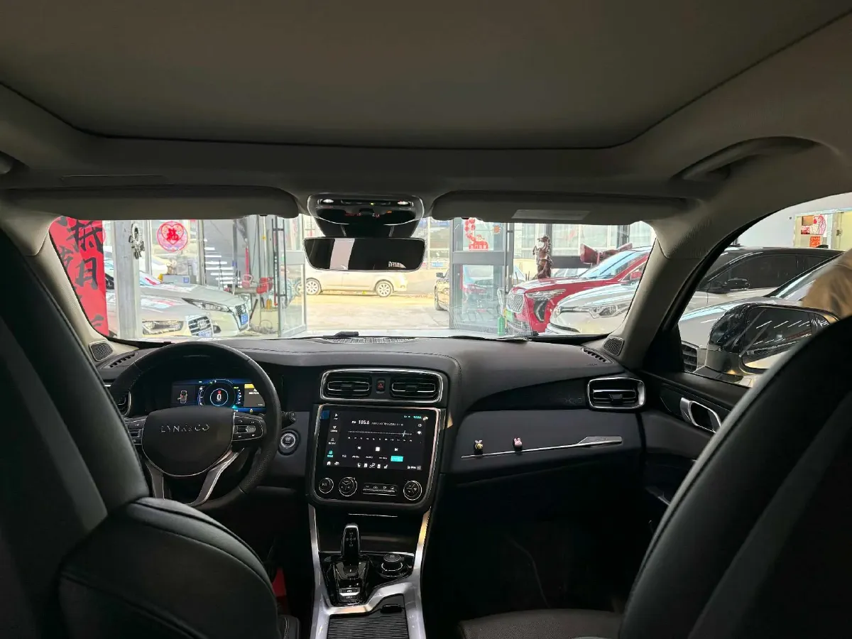 2019 LYNK&CO 01 EM-P 1.5T 180HP L3 7DCT PHEV 9.4KWH,autocango,china used car exporter,china ev exporter,chinese used car exporter,chinese used ev exporter