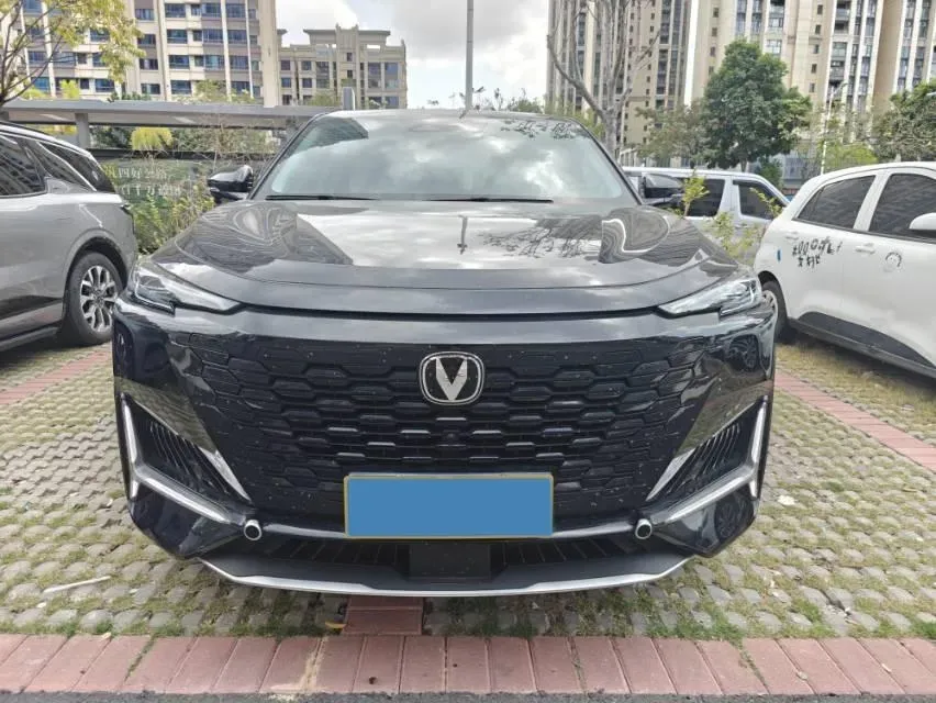 2023 ChangAn UNI-K 2.0T 233HP L4 8AT,autocango,china used car exporter,china ev exporter,chinese used car exporter,chinese used ev exporter