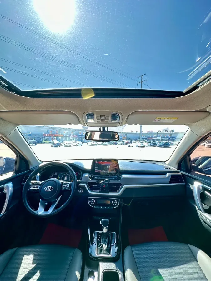 2019 Kia Sportage R 2.0L 160HP L4 6AT,autocango,china used car exporter,china ev exporter,chinese used car exporter,chinese used ev exporter