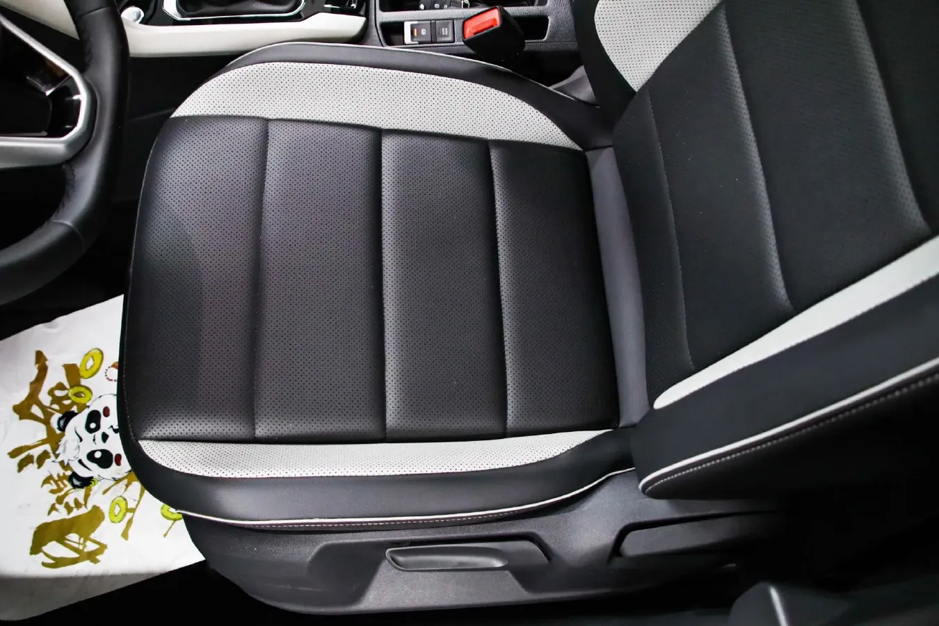 2023 Volkswagen T-Roc 1.4T 150HP L4 7DCT,autocango,china used car exporter,china ev exporter,chinese used car exporter,chinese used ev exporter