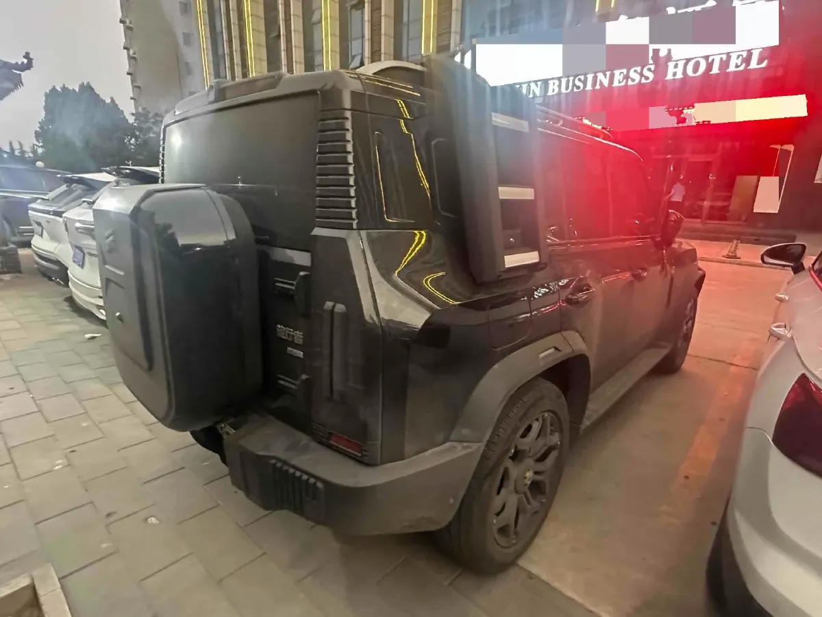 2024 Jetour ShanHai TravellerC-DM 1.5T 156HP L4 3DHT PHEV 43.24KWH,autocango,china used car exporter,china ev exporter,chinese used car exporter,chinese used ev exporter