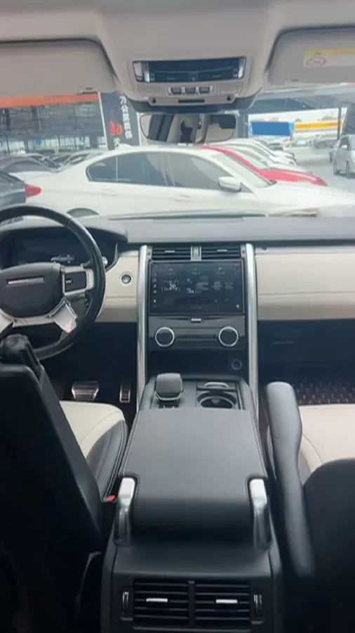 2021 Land Rover Discovery 3.0T 360HP L6 8AT,autocango,china used car exporter,china ev exporter,chinese used car exporter,chinese used ev exporter