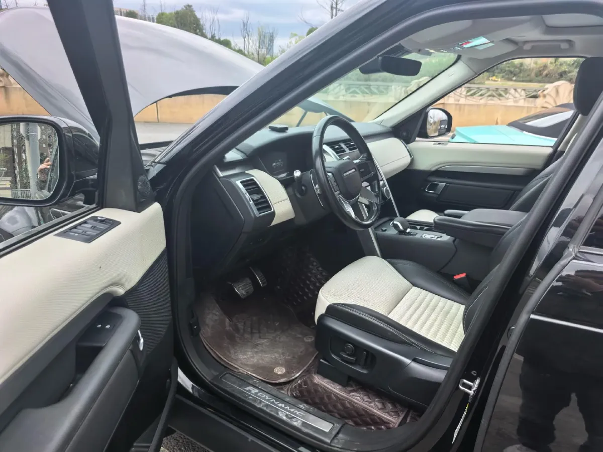 2021 Land Rover Discovery 3.0T 360HP L6 8AT,autocango,china used car exporter,china ev exporter,chinese used car exporter,chinese used ev exporter