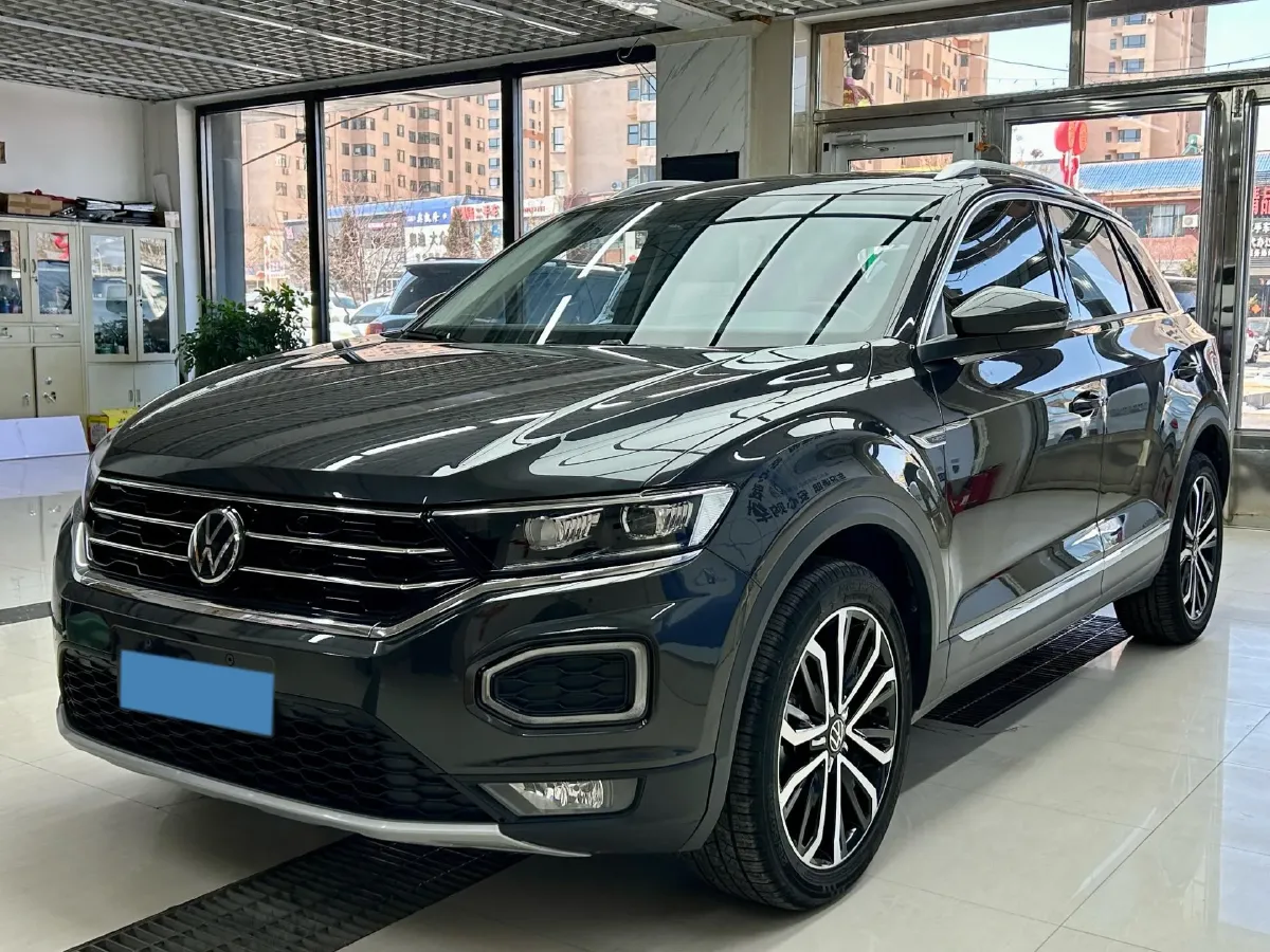 2021 Volkswagen T-Roc 1.4T 150HP L4 7DCT,autocango,china used car exporter,china ev exporter,chinese used car exporter,chinese used ev exporter