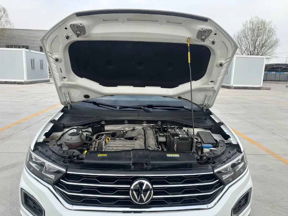 2022 Volkswagen T-Roc 1.4T 150HP L4 7DCT,autocango,china used car exporter,china ev exporter,chinese used car exporter,chinese used ev exporter