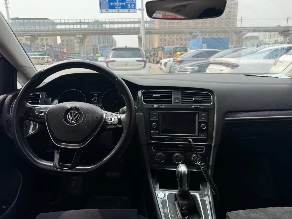 2018 Volkswagen Golf 1.4T 131HP L4 7DCT,autocango,china used car exporter,china ev exporter,chinese used car exporter,chinese used ev exporter