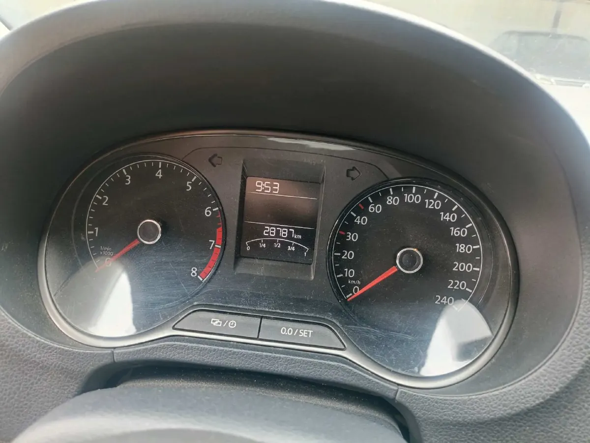 2016 Volkswagen Polo 1.4L 90HP L4 6AT,autocango,china used car exporter,china ev exporter,chinese used car exporter,chinese used ev exporter