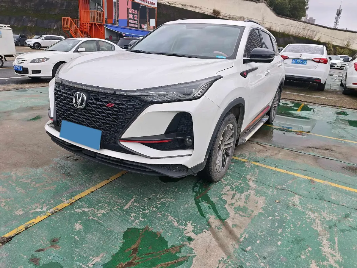 2021 ChangAn CS75 Plus 1.5T 178HP L4 6AT,autocango,china used car exporter,china ev exporter,chinese used car exporter,chinese used ev exporter