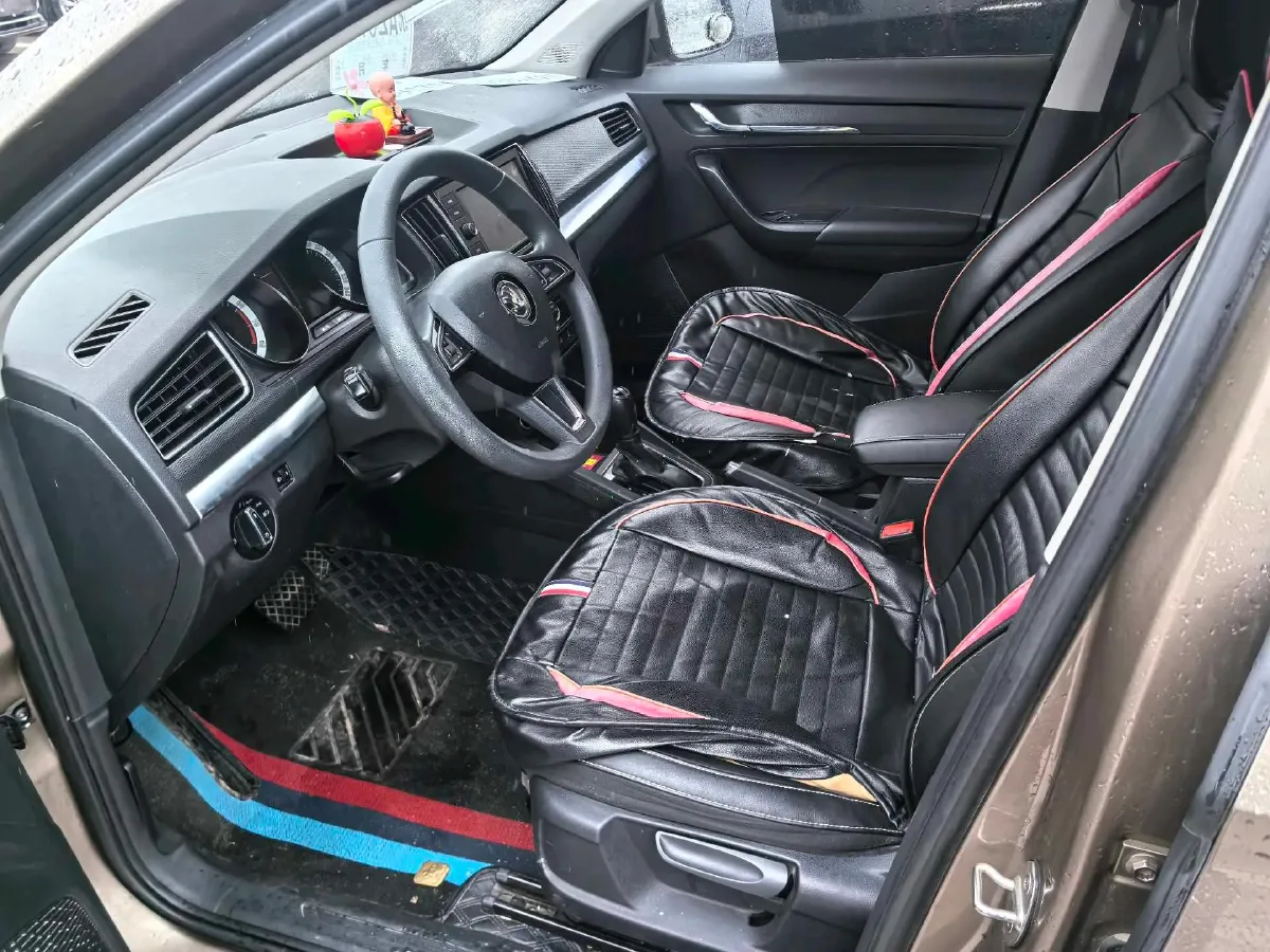 2020 Skoda Kamiq 1.5L 112HP L4 6AT,autocango,china used car exporter,china ev exporter,chinese used car exporter,chinese used ev exporter