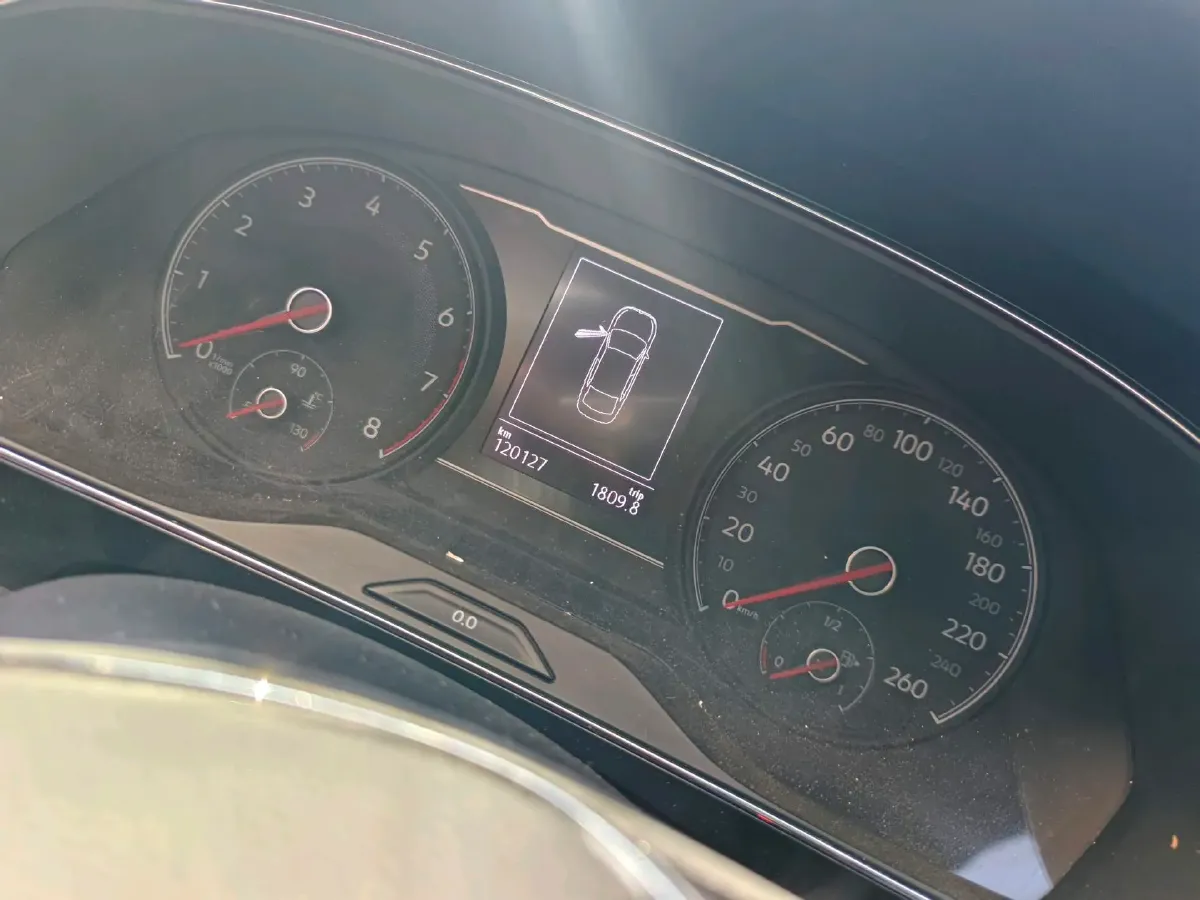 2019 Skoda Kodiak 2.0T 186HP L4 7DCT,autocango,china used car exporter,china ev exporter,chinese used car exporter,chinese used ev exporter