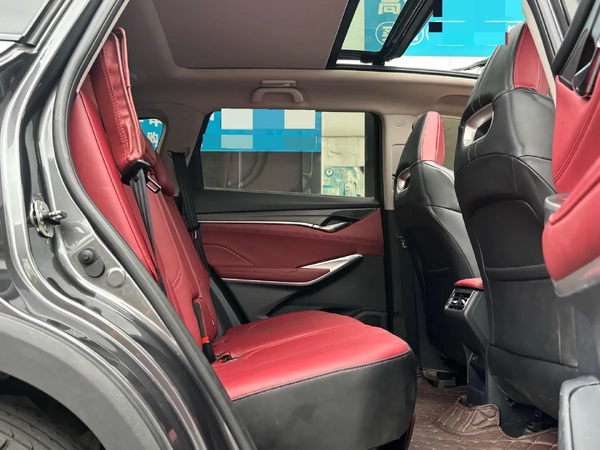 2020 ChangAn CS75 Plus 2.0T 233HP L4 8AT,autocango,china used car exporter,china ev exporter,chinese used car exporter,chinese used ev exporter