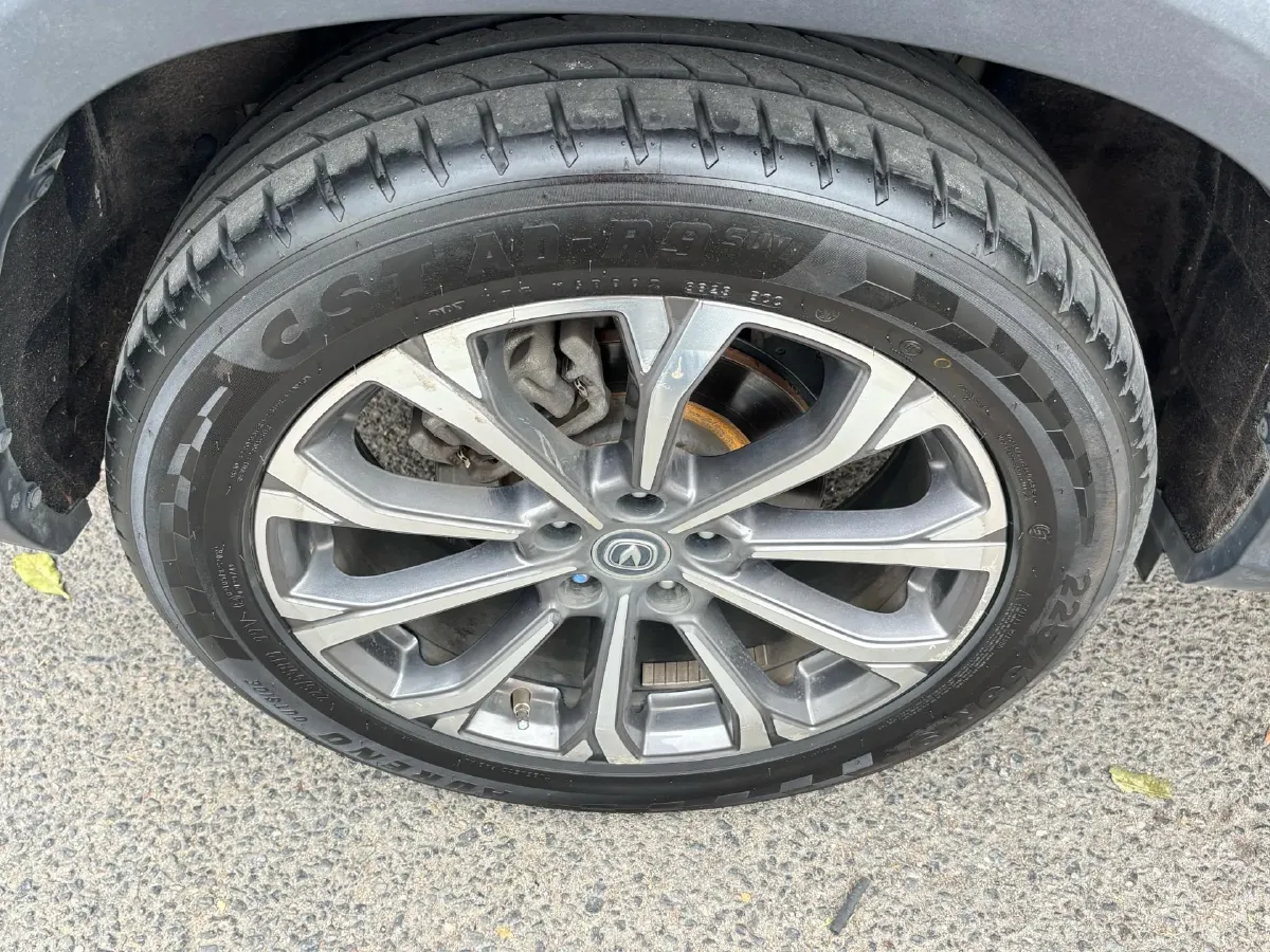 2020 ChangAn CS75 Plus 2.0T 233HP L4 8AT,autocango,china used car exporter,china ev exporter,chinese used car exporter,chinese used ev exporter