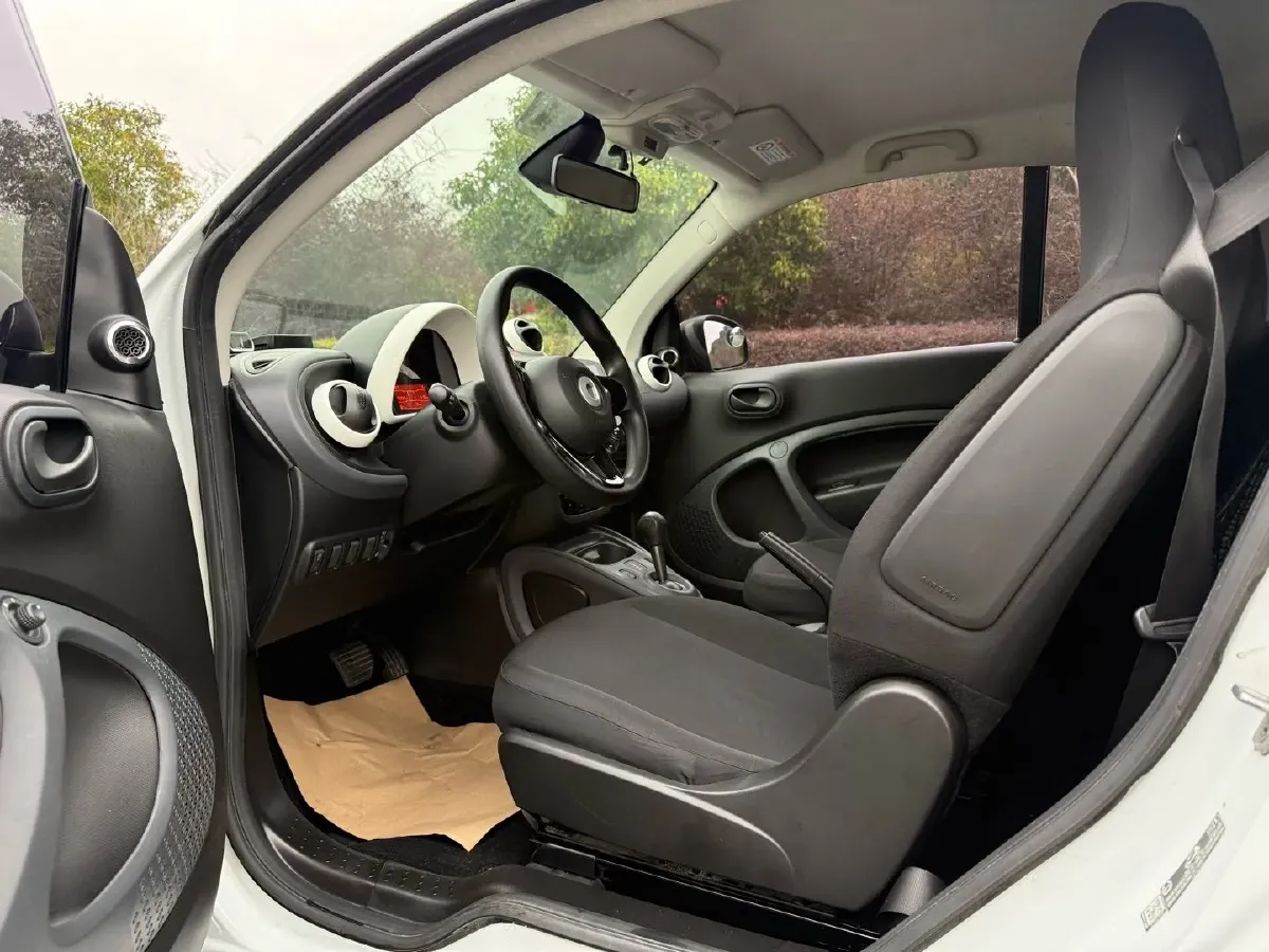 2018 HuangHai JiaoLong 2.4L 143HP L4 5AT,autocango,china used car exporter,china ev exporter,chinese used car exporter,chinese used ev exporter