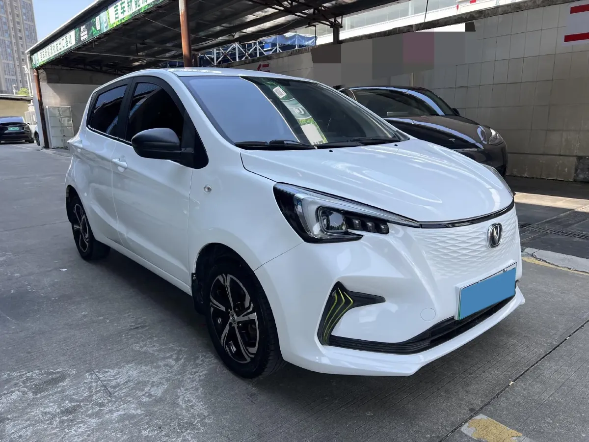 2020 ChangAn BenBen E-Star BEV 32.2KWH,autocango,china used car exporter,china ev exporter,chinese used car exporter,chinese used ev exporter