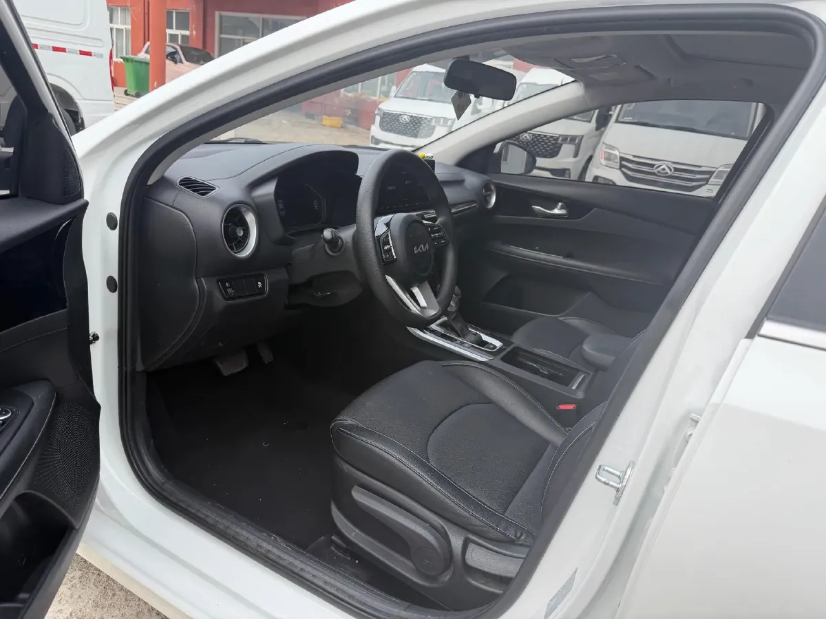 2021 Kia K3 1.5L 115HP L4 CVT,autocango,china used car exporter,china ev exporter,chinese used car exporter,chinese used ev exporter