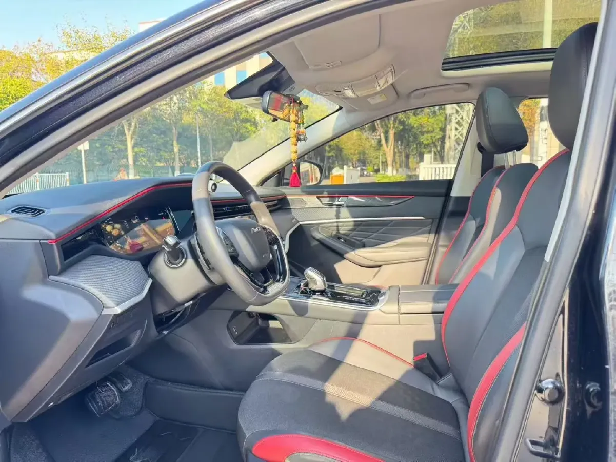 2021 DongFeng Aeolus YiXuan MAX 1.5T 190HP L4 7DCT,autocango,china used car exporter,china ev exporter,chinese used car exporter,chinese used ev exporter