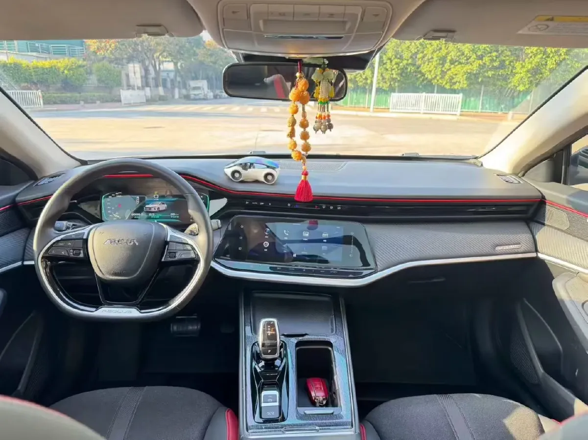 2021 DongFeng Aeolus YiXuan MAX 1.5T 190HP L4 7DCT,autocango,china used car exporter,china ev exporter,chinese used car exporter,chinese used ev exporter