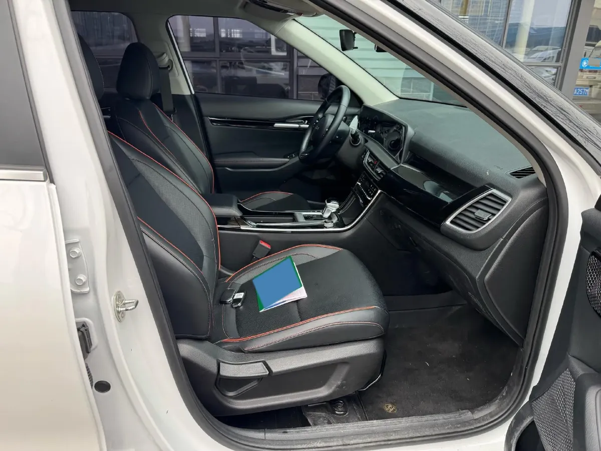 2023 Kia Seltos 1.5L 115HP L4 CVT,autocango,china used car exporter,china ev exporter,chinese used car exporter,chinese used ev exporter