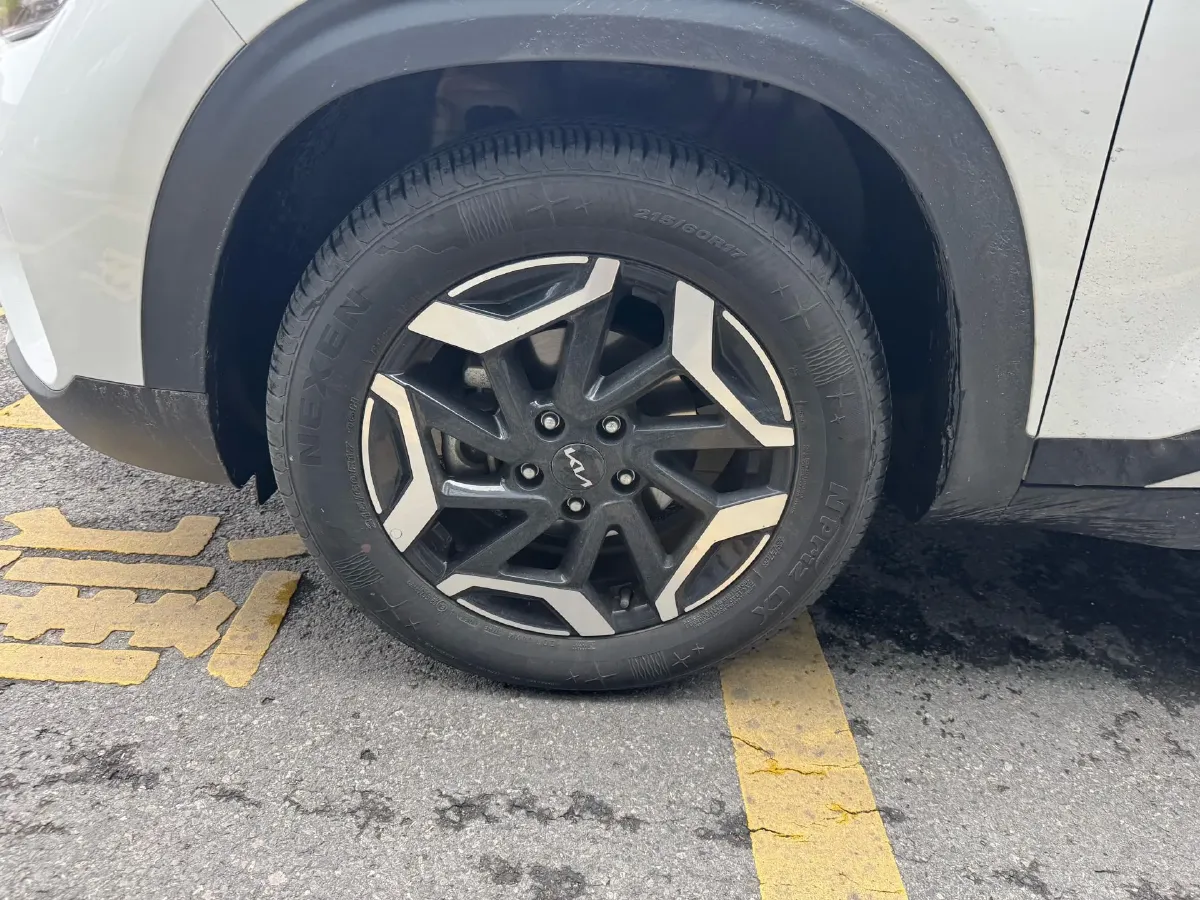 2023 Kia Seltos 1.5L 115HP L4 CVT,autocango,china used car exporter,china ev exporter,chinese used car exporter,chinese used ev exporter