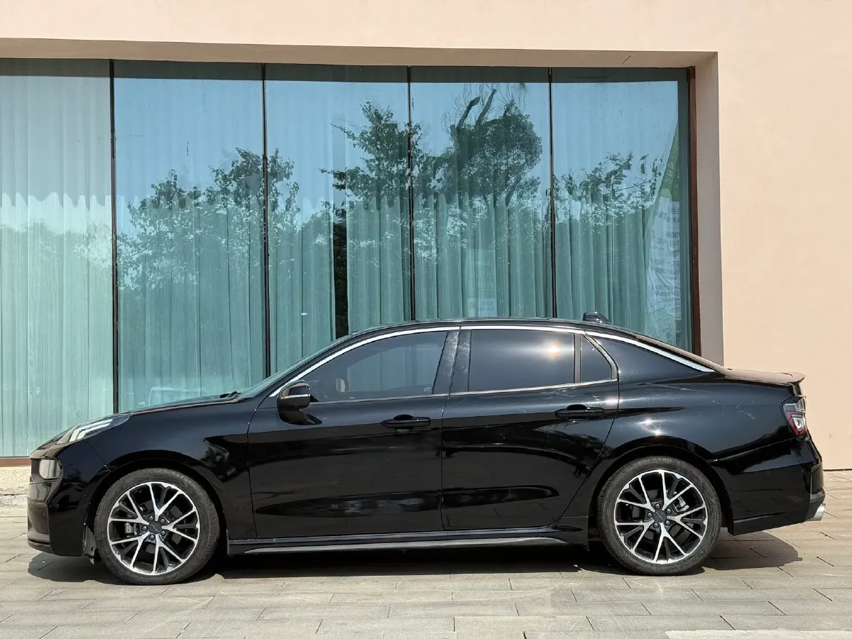 2021 LYNK&CO 03 2.0T 190HP L4 6AT,autocango,china used car exporter,china ev exporter,chinese used car exporter,chinese used ev exporter