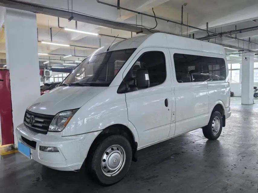 2021 MAXUS XinTu V80 2.0T 139HP L4 6MT,autocango,china used car exporter,china ev exporter,chinese used car exporter,chinese used ev exporter