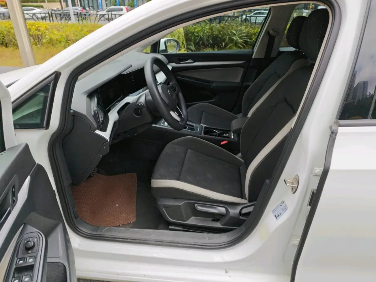 2021 Volkswagen Golf 1.2T 116HP L4 7DCT,autocango,china used car exporter,china ev exporter,chinese used car exporter,chinese used ev exporter