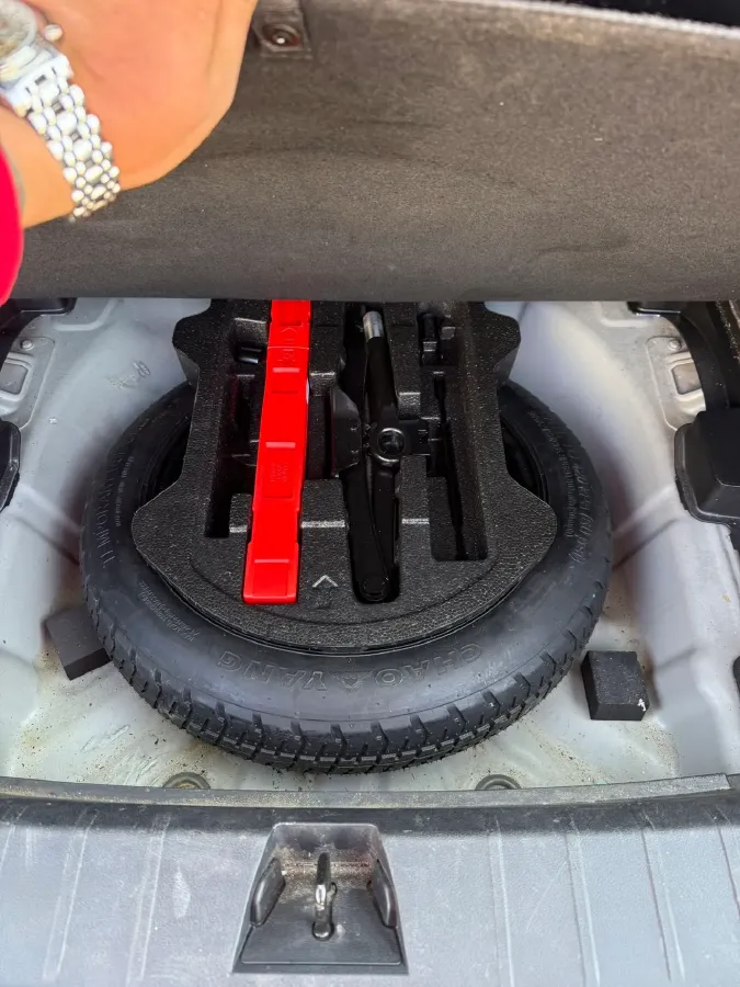 2021 Geely Coolray 1.4T 141HP L4 6DCT,autocango,china used car exporter,china ev exporter,chinese used car exporter,chinese used ev exporter