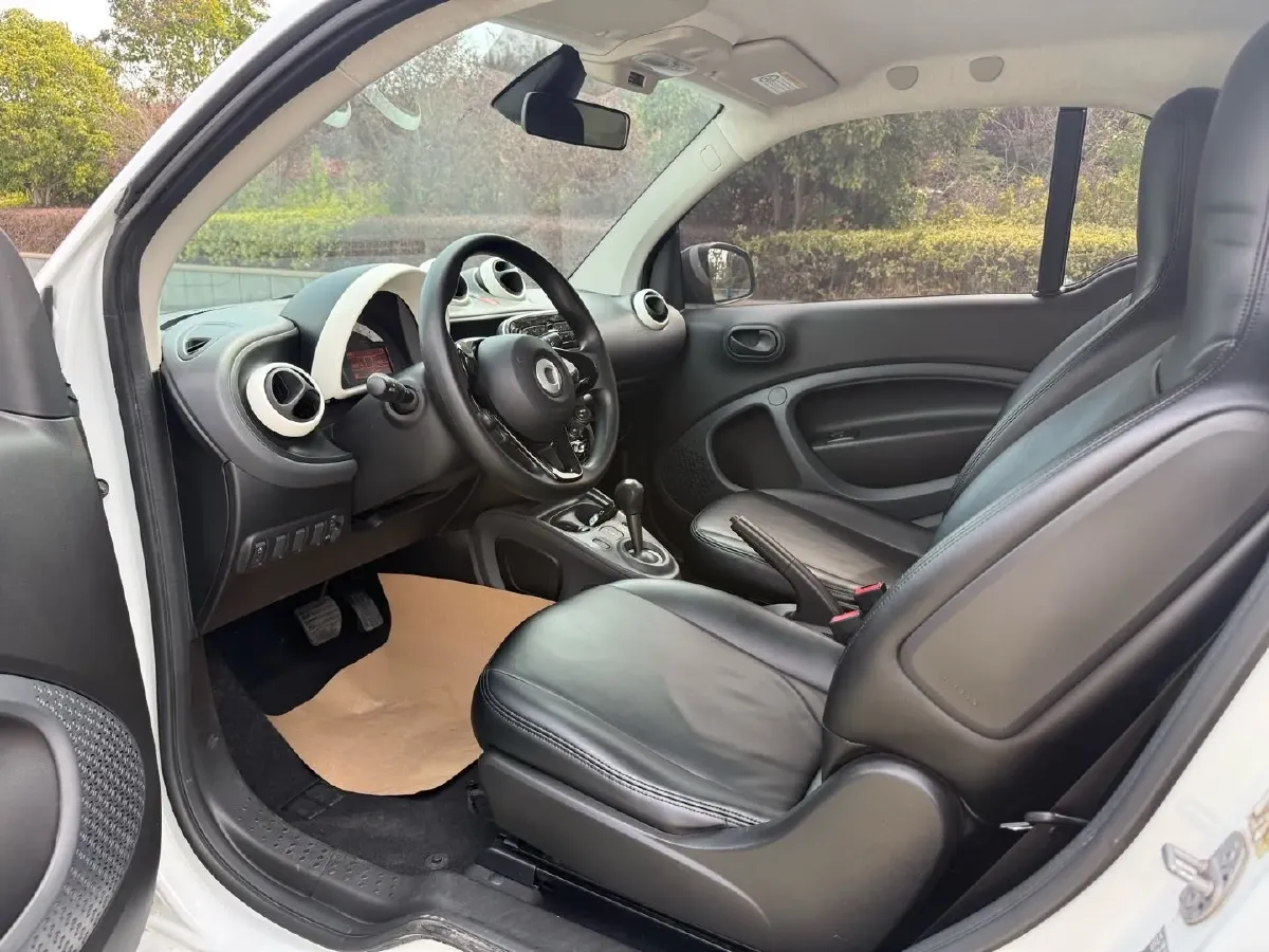 2018 HuangHai JiaoLong 2.4L 143HP L4 5AT,autocango,china used car exporter,china ev exporter,chinese used car exporter,chinese used ev exporter